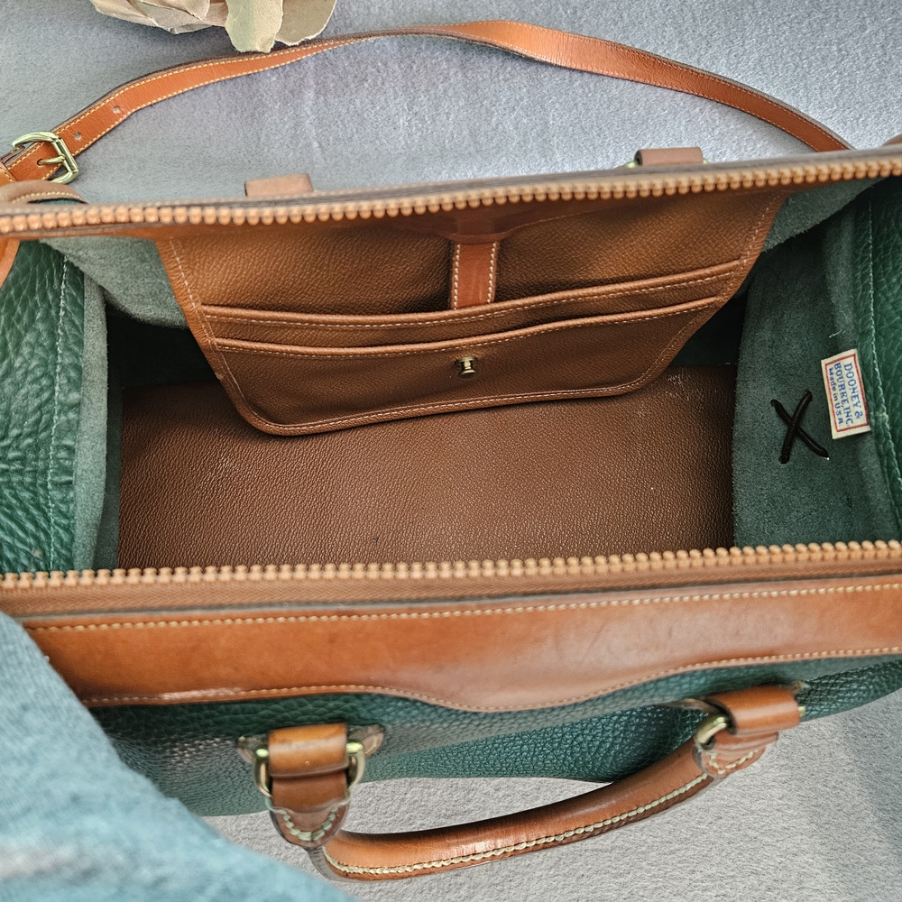Dooney & Bourke Green and Tan Hobo Bag - Picture 4 of 6